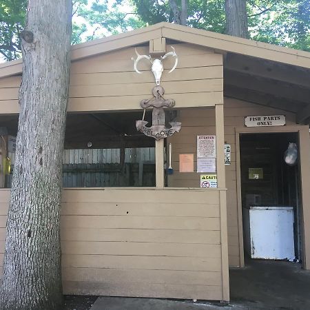 Shade Acres Campgound And Cottages Catawba Island Extérieur photo